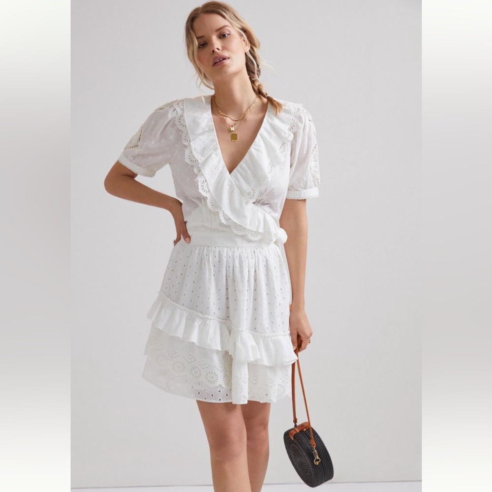 NWT Anthropologie Eyelet Lacy Ruffled Mini Skirt by Forever That Girl Size XL